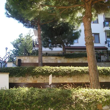 Byala Bulgaria Apartman *
